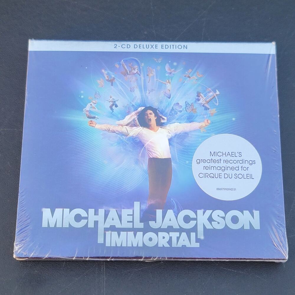 Michael Jackson IMMORTAL Deluxe Edition 2-Disc CD Set